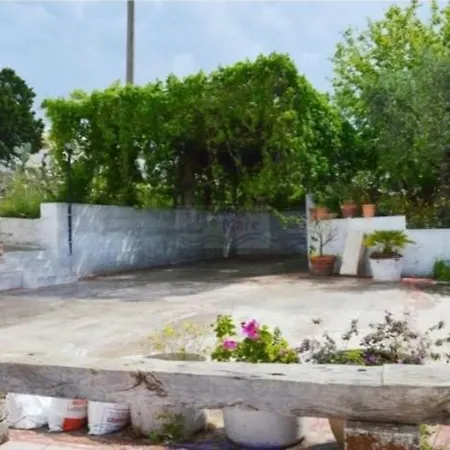 Trullo-casa Vacanza * Ostuni