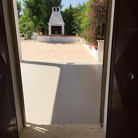 Trullo-casa Vacanza *